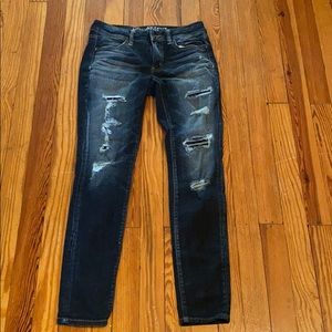 AE skinny jegging jeans